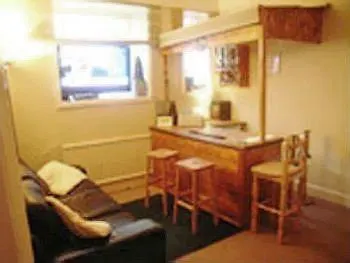 Bed and Breakfast Waves In Bournemouth 3*,