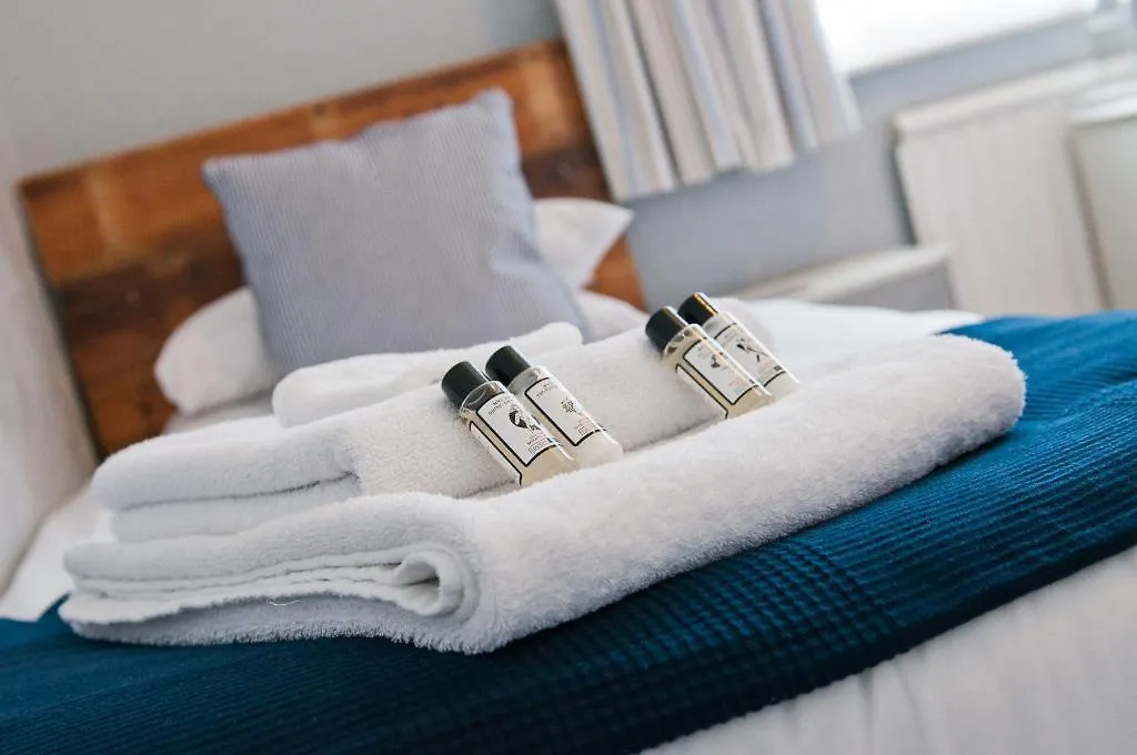*** Bed & Breakfast Bed and Breakfast Waves In Bournemouth Velká Británie